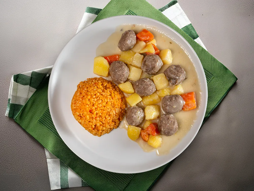 Ekşili Köfte & Bulgur Pilavı