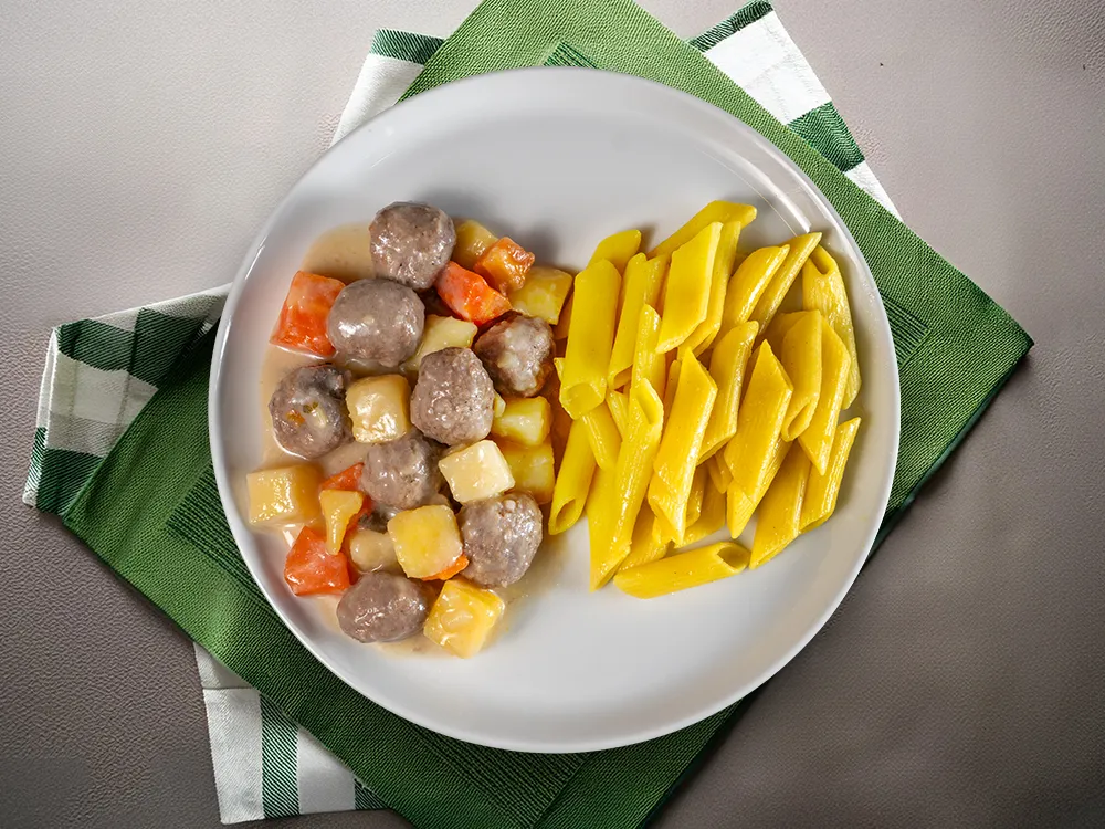 Ekşili Köfte & Penne Makarna
