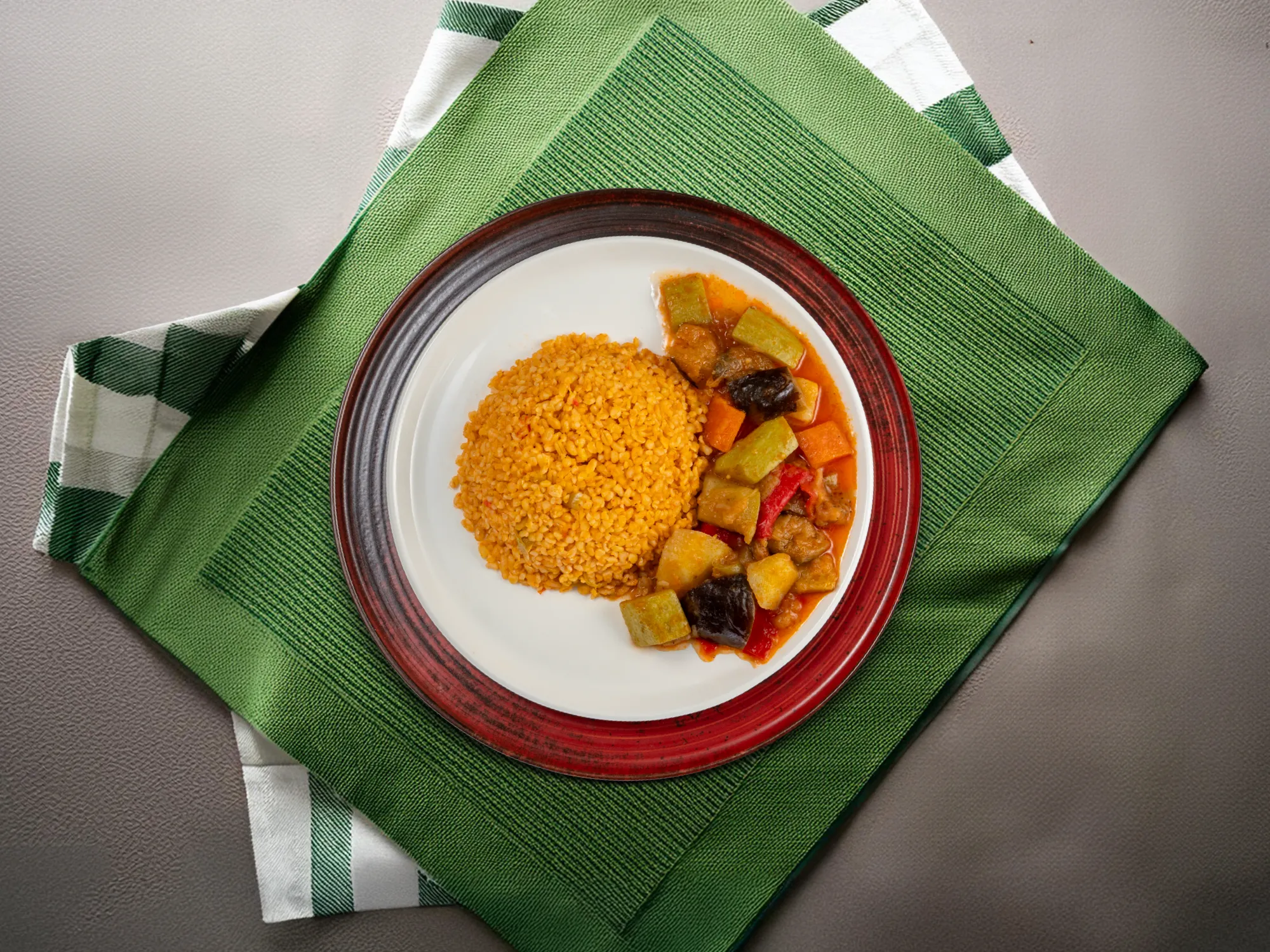 Sebzeli Türlü & Bulgur Pilavı
